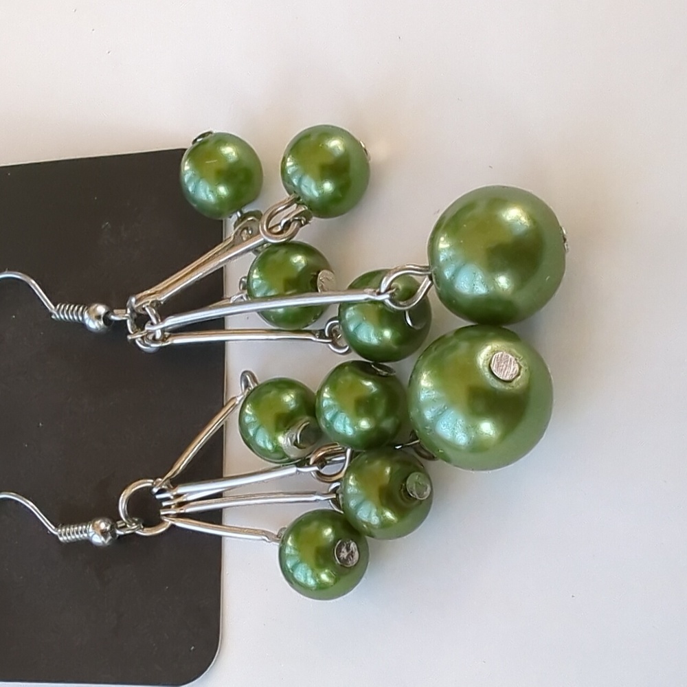 Boutique Paparazzi Olive Green Ball Accent Dangle Fashion Earrings - Picture 2 of 4